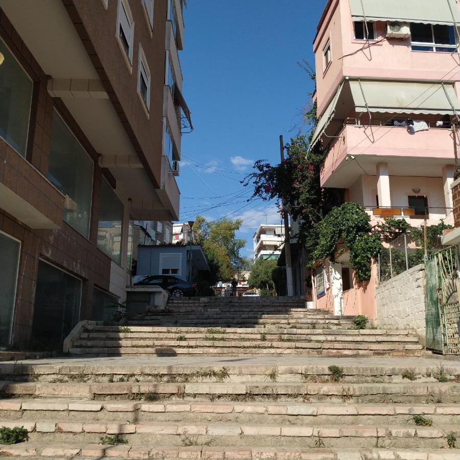 סרנדה May Apartments מראה חיצוני תמונה